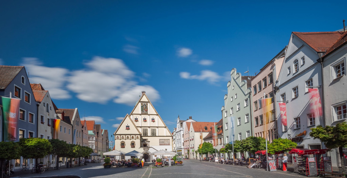 CREATOR: gd-jpeg v1.0 (using IJG JPEG v62), quality = 82 contact weiden